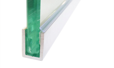 Уплотнитель прозрачный для П-образного алюминиевого профиля t756 (елочка) t755 купить в Москве