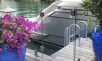 Стекло на креплениях: одностворчатые калитки стекло-стекло в Москве. Готовые проекты ПерилаГлавСнаб