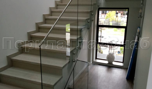 Таунхаус в Опалихе  в Москве. Готовые проекты ПерилаГлавСнаб