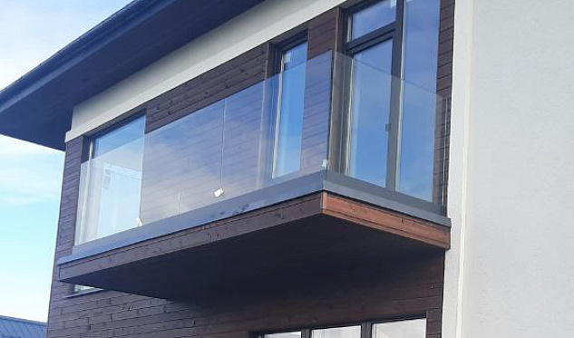 Частный дом балкон в Москве. Готовые проекты ПерилаГлавСнаб