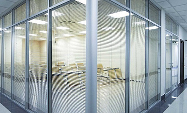 Cтеклянные перегородки - вариант 4 купить в Москве