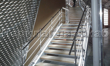 Нержавеющие перила и ограждения с подсветкой купить в Москве