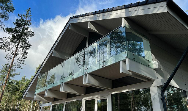 Стекло на точечных креплениях в Москве. Готовые проекты ПерилаГлавСнаб