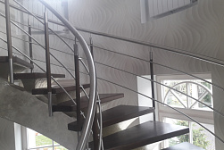 Перила и ограждения из нержавейки и дерева в Москве. Готовые проекты ПерилаГлавСнаб - фото 1