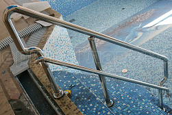 Поручни для бассейна в Москве. Готовые проекты ПерилаГлавСнаб - фото 3