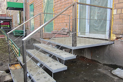 Ограждение входных групп в Москве. Готовые проекты ПерилаГлавСнаб - фото 13