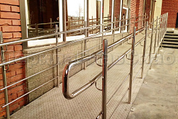 Поручни для инвалидов из нержавеющей стали в Москве. Готовые проекты ПерилаГлавСнаб - фото 6