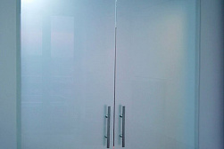 Раздвижные стеклянные двери в Москве. Готовые проекты ПерилаГлавСнаб - фото 6