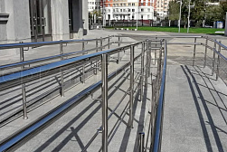 Поручни для инвалидов из нержавеющей стали в Москве. Готовые проекты ПерилаГлавСнаб - фото 2