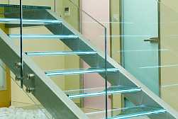 Стеклянные полы в Москве. Готовые проекты ПерилаГлавСнаб - фото 16