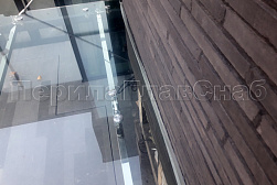 Стеклянные козырьки на спайдерах в Москве. Готовые проекты ПерилаГлавСнаб - фото 6