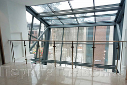 Стеклянные ограждения для торговых  и бизнес центров в Москве. Готовые проекты ПерилаГлавСнаб - фото 10