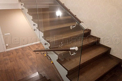 Цельностеклянные ограждения на несущем стекле в Москве. Готовые проекты ПерилаГлавСнаб - фото 10