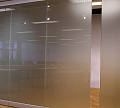 Стеклянные матовые перегородки в офис премиум в Москве. Готовые проекты ПерилаГлавСнаб - фото 1
