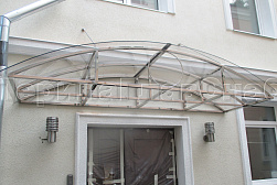 Козырьки и навесы на металлокаркасе в Москве. Готовые проекты ПерилаГлавСнаб - фото 1