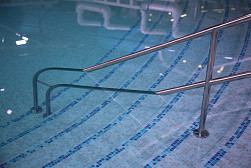 Поручни для бассейна в Москве. Готовые проекты ПерилаГлавСнаб - фото 8