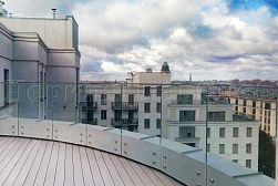 Цельностеклянные ограждения для крыш в Москве. Готовые проекты ПерилаГлавСнаб - фото 7