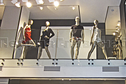 Стеклянные ограждения для торговых  и бизнес центров в Москве. Готовые проекты ПерилаГлавСнаб - фото 1